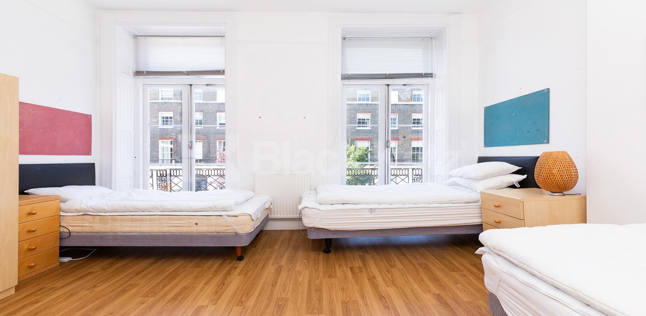 			NEW INSTRUCTION!, 3 Bedroom, 1 bath, 1 reception Flat			 Bedford Place, BLOOMSBURY